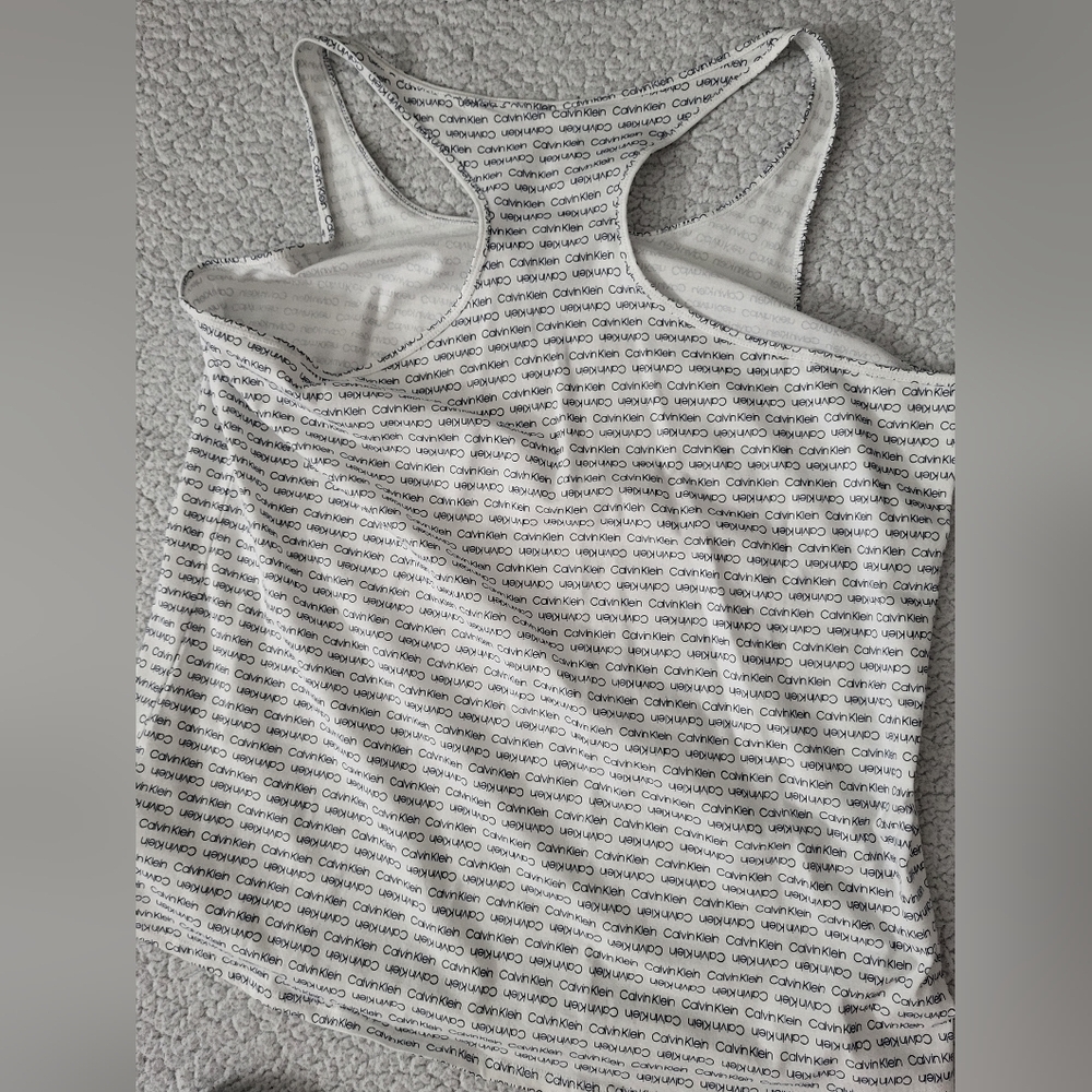Calvin Klein Women's White and Blue Striped Sleepwear Set - Picture 7 of 8